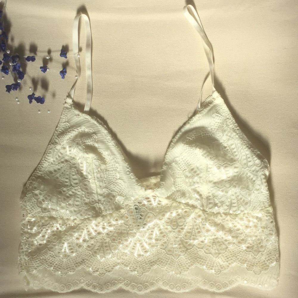 Anemone White Lace Bralette
